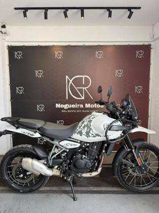 ROYAL ENFIELD HIMALAYAN 450 KAMET WHITE 